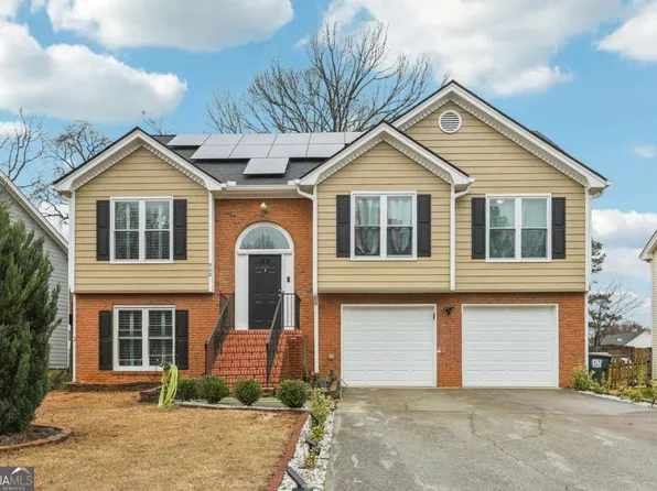960 Sugar Meadow Dr, Sugar Hill, GA 30518
