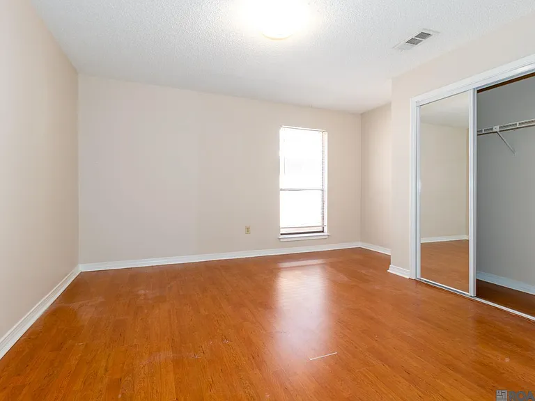 827 E Boyd Dr #C — Photo 19