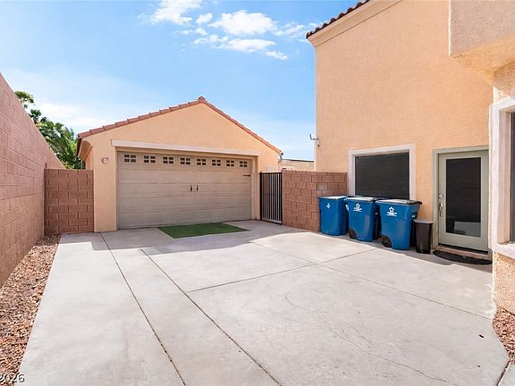 3rd image of 2525 Pastis Ct