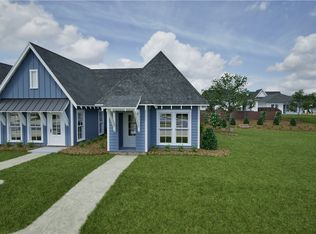 87 Hunter St, Opelika, AL 36801