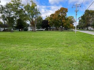 302 S Indiana St, Atwood, IL 61913