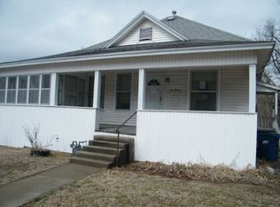 605 E Budlong St, Carthage, MO 64836