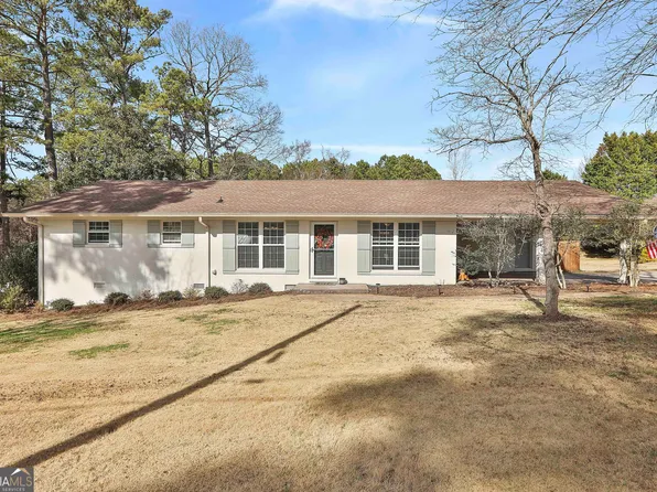 202 N Chilton Cres, Lagrange, GA 30240