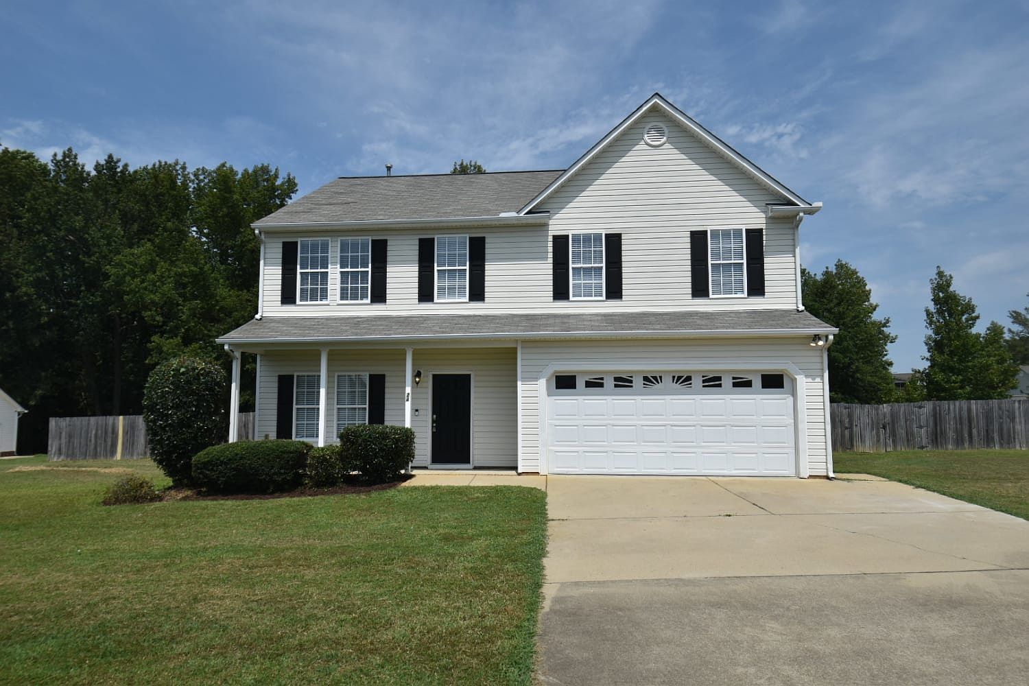 24 Freebird Ct Smithfield NC 27577 Zillow   7c7a23cebe40bb4cf4165764e81270d7 Cc Ft 1536 