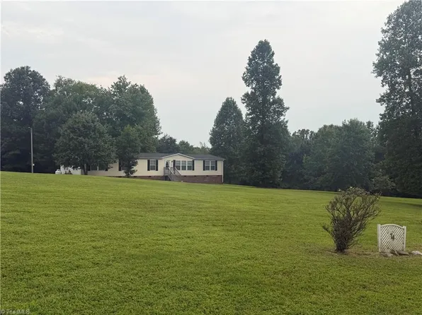74 Natural Spring Ct, Providence, NC 27315
