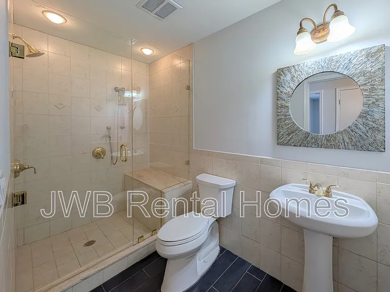 1649 Ocean Pond Ct — Photo 10