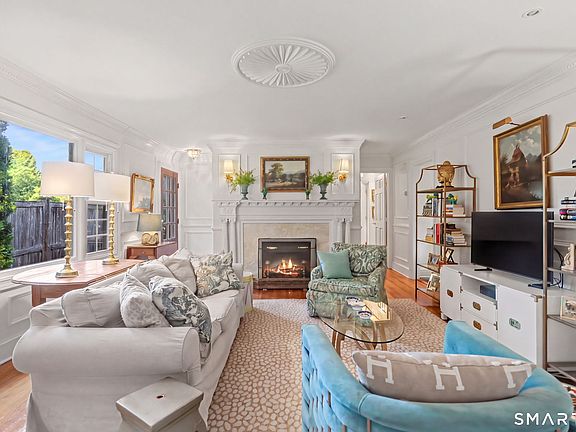 3rd image of 360 Pansy Road