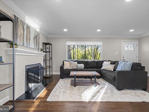 5th image of 3404 Haven Pl