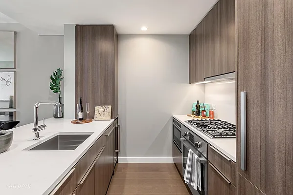 Rented by Corcoran | media 55