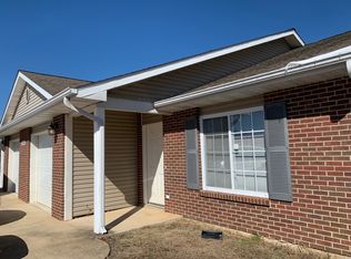 15548 Trailside Ln #B, Saint Robert, MO 65584