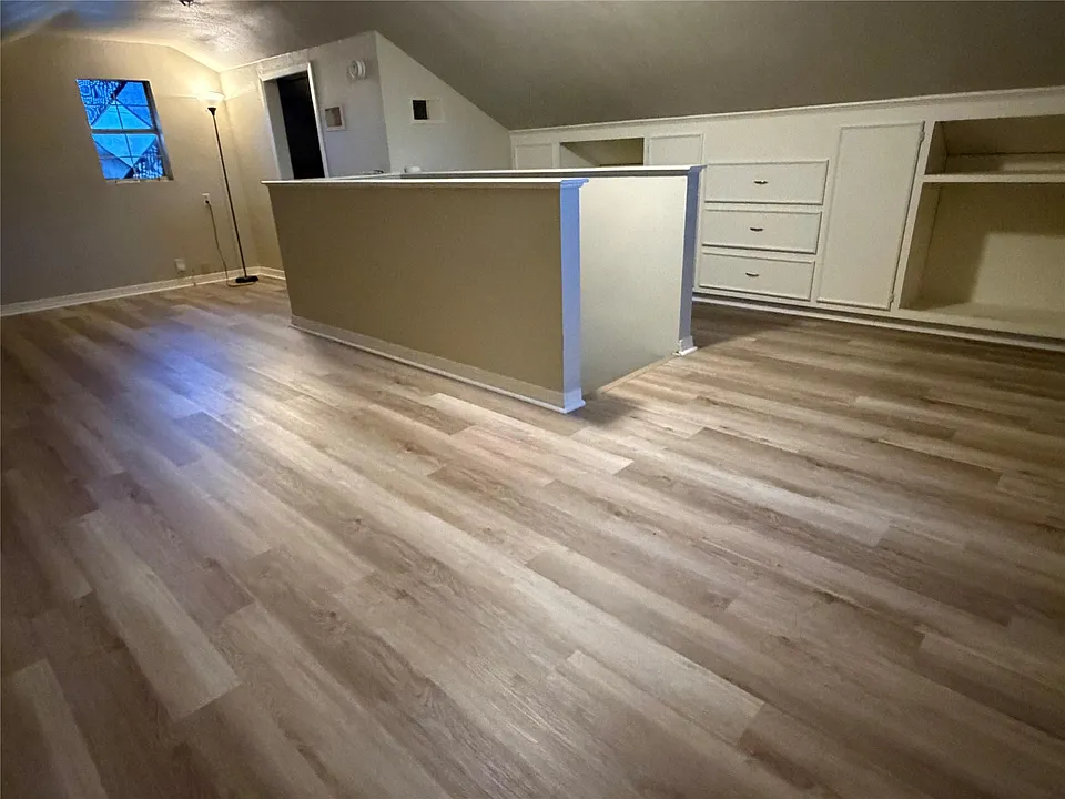 1310 Bayou Shore Dr