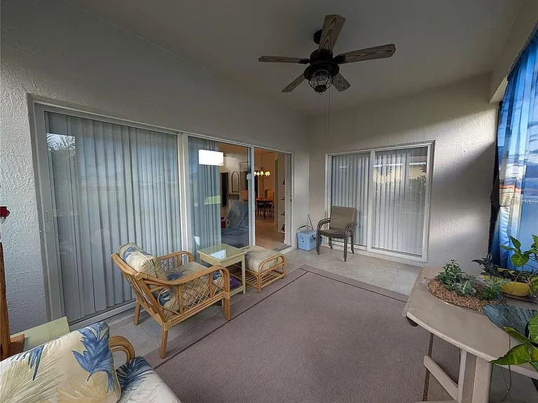 4480 Strathmore Dr — Photo 24