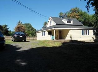 45 Willow Rd, Marblehead, MA 01945