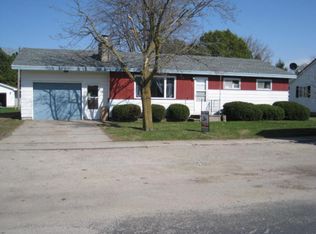 270 10th St, Sebewaing, MI 48759