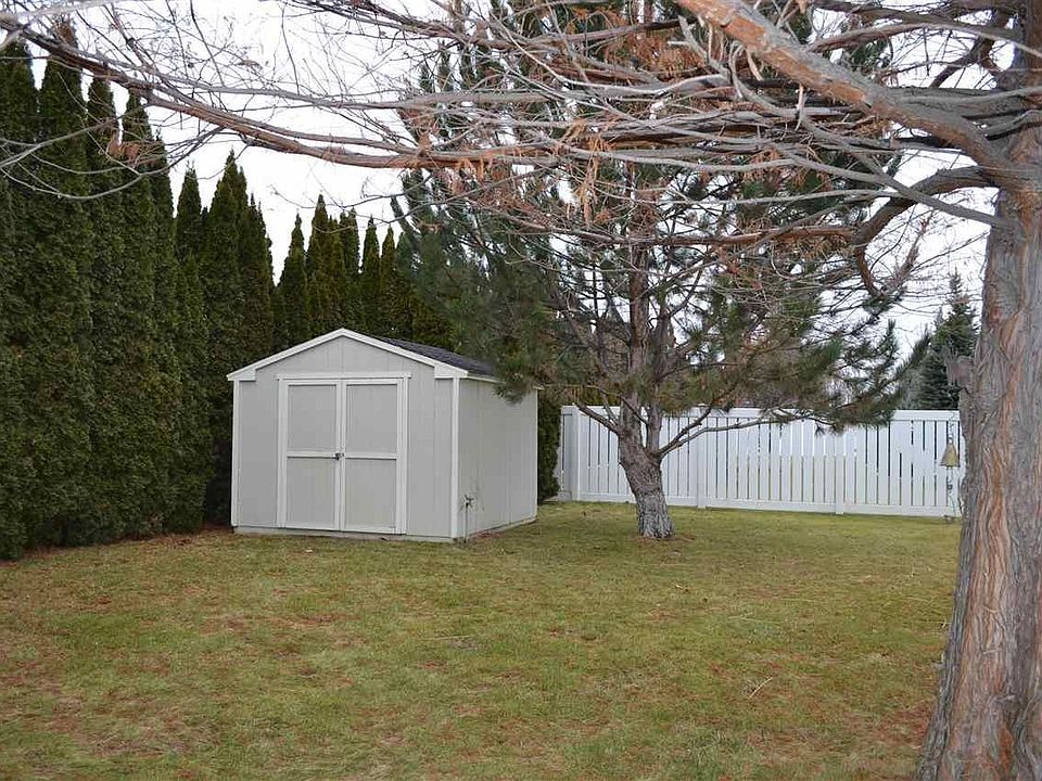 2nd image of 4907 W 24th Pl