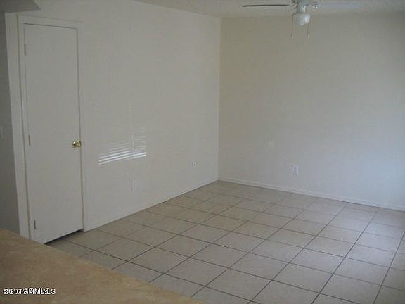 4th image of 5035 E Holly St