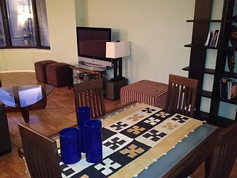 Rented by Vipler Realty