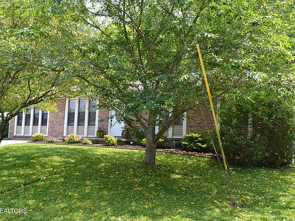 4th image of 6401 Chevas Cir