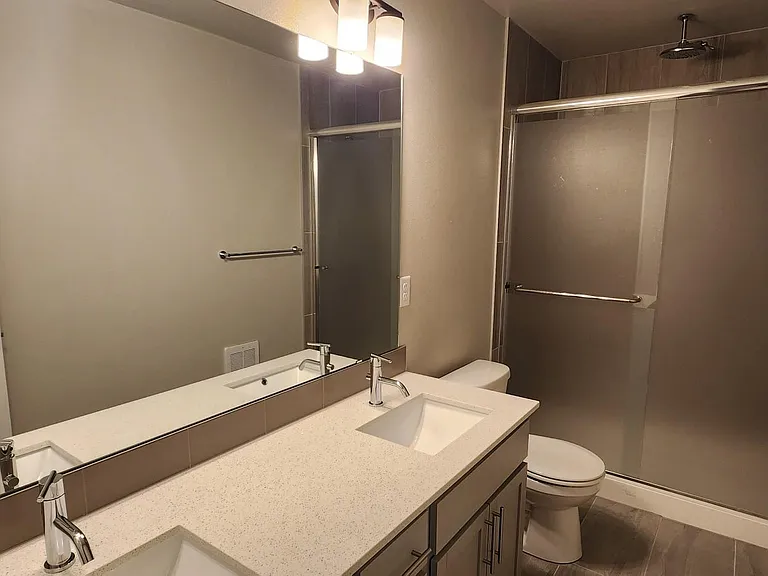 13717 Admiralty Way #K2 — Photo 18