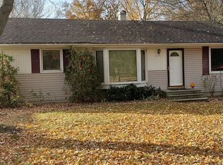 944 Marengo Ave, Troy, MI 48085