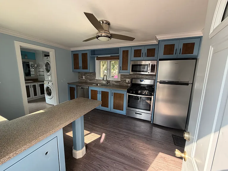 553 Britton Rd #LOWER — Photo 3