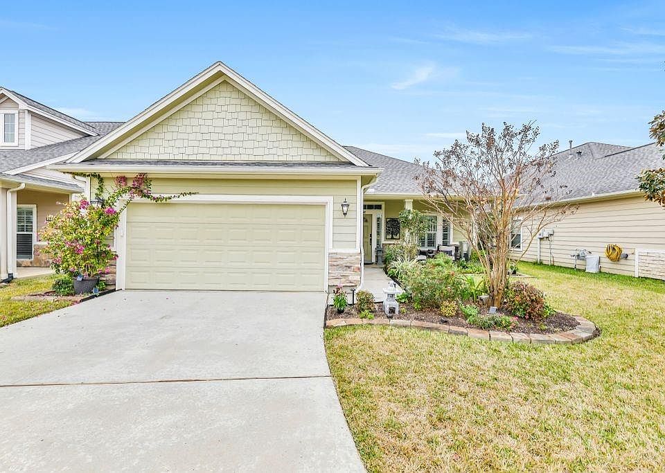 1st image of 2510 Amy Lee Dr