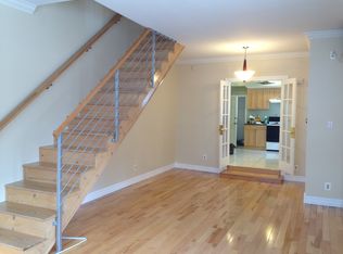 916 Catharine St, Philadelphia, PA 19147