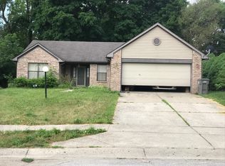 2706 Granada Cir W, Indianapolis, IN
