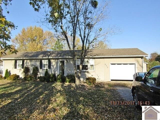 1st image of 473 Sharon Dr