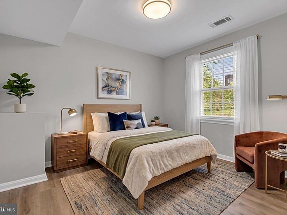 4th image of 3810 W St SE APT 202