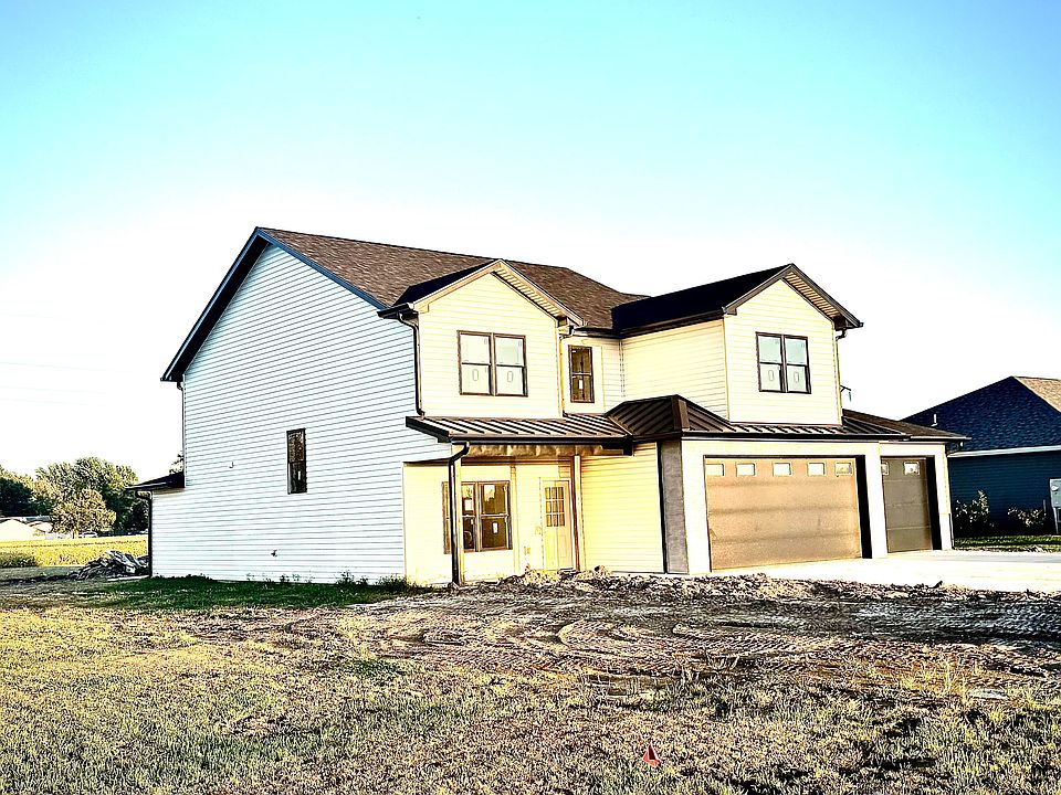 1st image of 14 Larry Ln