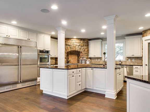4th image of 6265 E Dublin Granville Rd