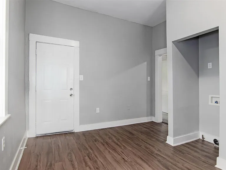 3220 Melbourne St — Photo 14