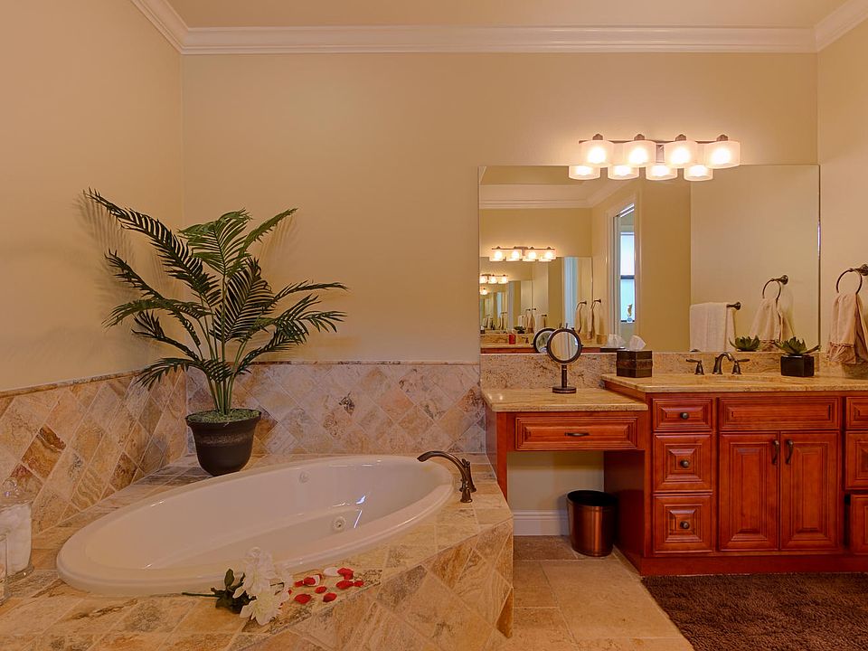 1st image of 2537 SW 38th St