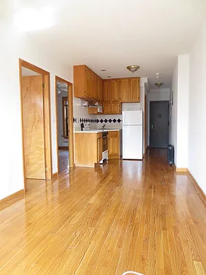 Rented by Waverly Realty Associates | media 42