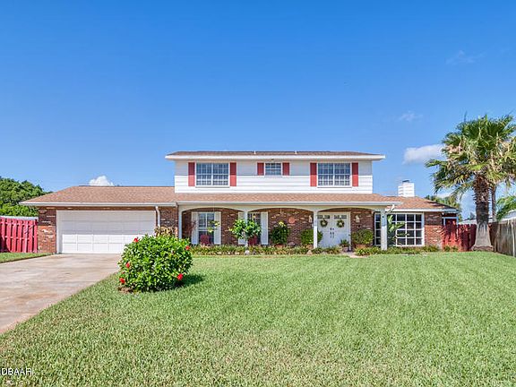 2nd image of 20 W Sovereign Ln