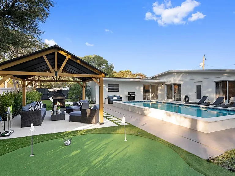 14051 Leeward Way — Photo 39