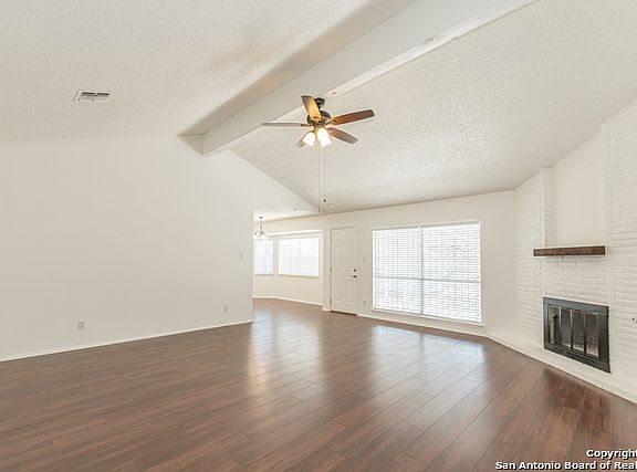 5th image of 9402 Adams Hill Dr