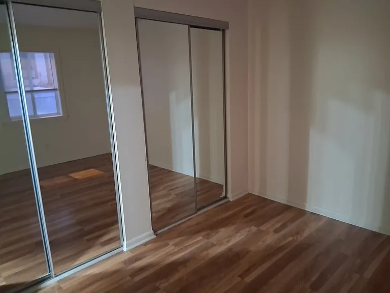 1225 Summit St #C — Photo 9