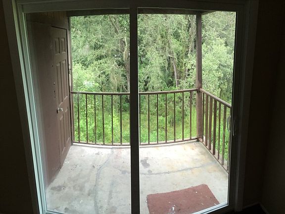 4th image of 14305 N 18th St APT 3