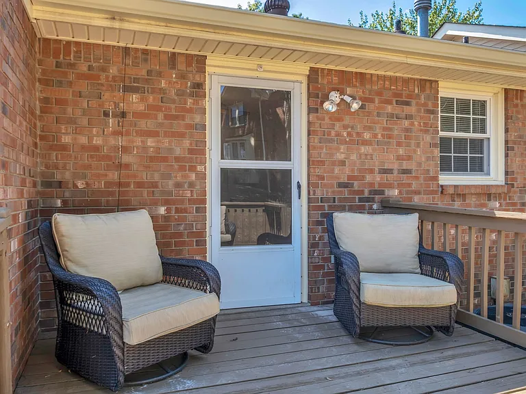 3089 Woody Ln — Photo 10