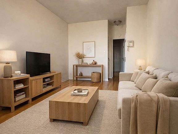 2nd image of 527 E 88th St APT 5D