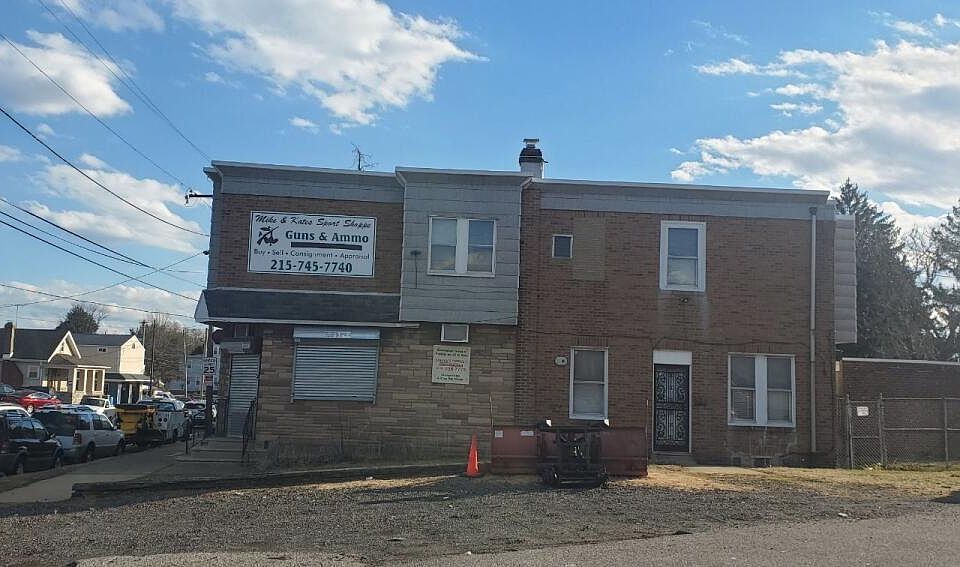 1st image of 7492 Oxford Ave