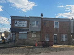 7492 Oxford Ave, Philadelphia, PA 19111