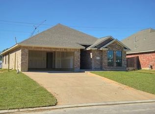 4008 Bittern Dr, College Station, TX 77845