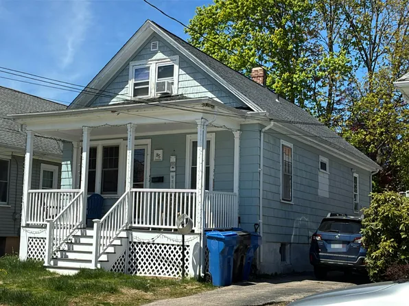 85 Lexington Ave, Cranston, RI 02910
