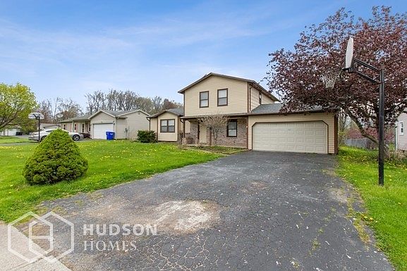Hudson Homes Management-Front of home