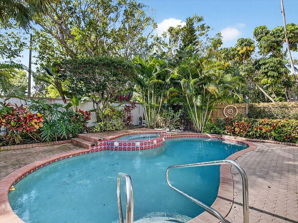 1st image of 2476 NW 66th Drive