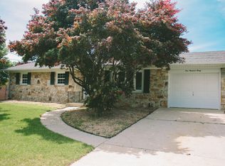 130 Eisenhower Dr, Chambersburg, PA 17201