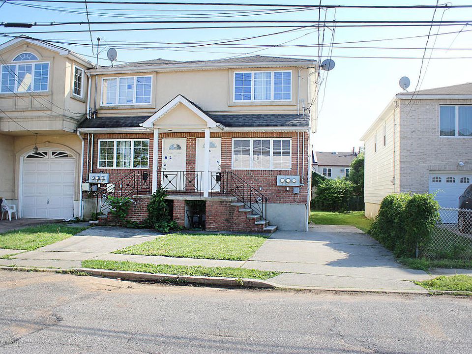 1st image of 40 Garibaldi Ave